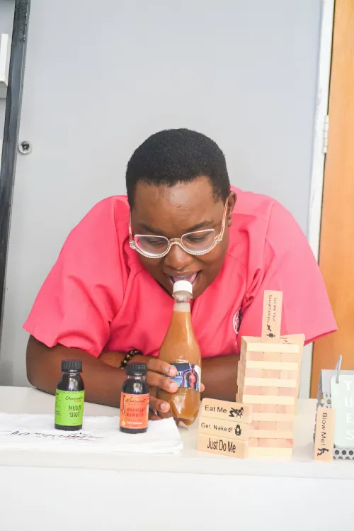 product_commercial_2271792f-3e86-4a2c-8ad2-9f19b47d5646_80