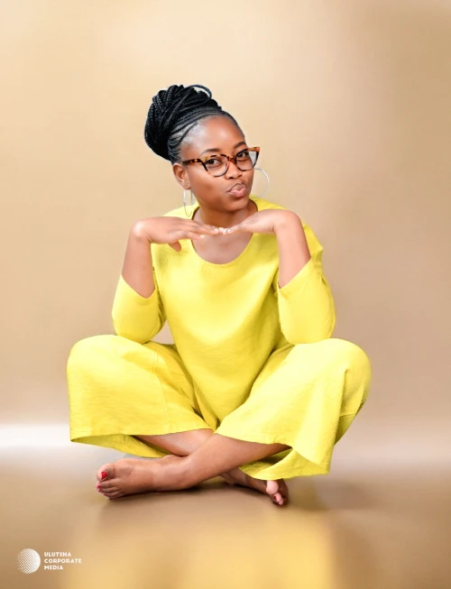 studio_and_outdoor_7fd6ae11-0f73-46d0-ac0a-ad54936e0d26_90