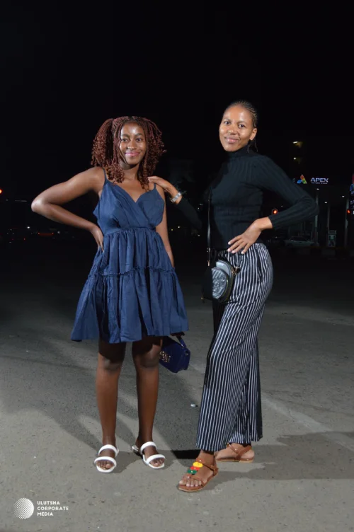 studio_and_outdoor_84339815-ce72-49db-a4e9-19c969152673_84